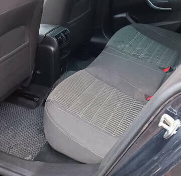 Серый Опель Инсигния, объемом двигателя 2 л и пробегом 235 тыс. км за 12200 $, фото 6 на Automoto.ua