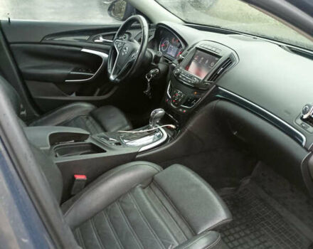 Серый Опель Инсигния, объемом двигателя 2 л и пробегом 283 тыс. км за 10500 $, фото 6 на Automoto.ua