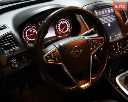 Сірий Опель Інсігнія, об'ємом двигуна 2 л та пробігом 225 тис. км за 10800 $, фото 13 на Automoto.ua