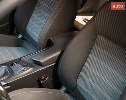 Сірий Опель Інсігнія, об'ємом двигуна 2 л та пробігом 225 тис. км за 10800 $, фото 16 на Automoto.ua