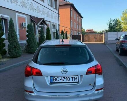 Серый Опель Инсигния, объемом двигателя 1.69 л и пробегом 229 тыс. км за 7800 $, фото 8 на Automoto.ua