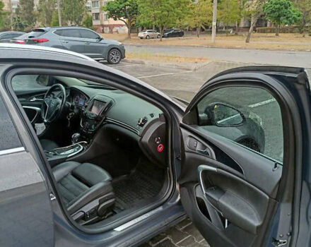 Серый Опель Инсигния, объемом двигателя 2 л и пробегом 283 тыс. км за 10500 $, фото 7 на Automoto.ua