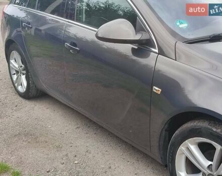 Серый Опель Инсигния, объемом двигателя 1.96 л и пробегом 214 тыс. км за 9200 $, фото 4 на Automoto.ua