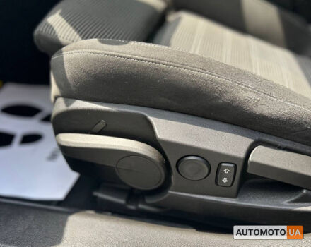 Серый Опель Инсигния, объемом двигателя 2 л и пробегом 224 тыс. км за 10800 $, фото 11 на Automoto.ua