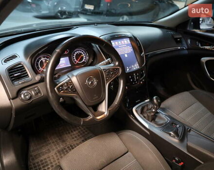 Сірий Опель Інсігнія, об'ємом двигуна 2 л та пробігом 225 тис. км за 10800 $, фото 15 на Automoto.ua