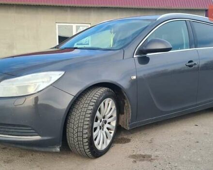 Сірий Опель Інсігнія, об'ємом двигуна 2 л та пробігом 225 тис. км за 8899 $, фото 2 на Automoto.ua