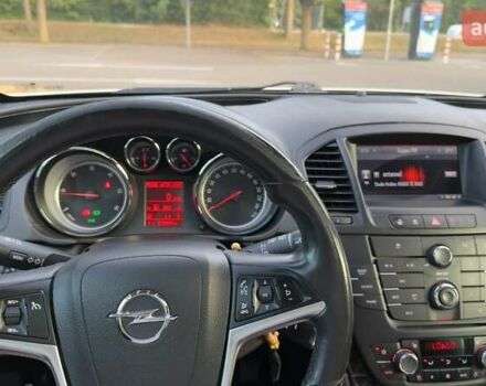 Сірий Опель Інсігнія, об'ємом двигуна 1.96 л та пробігом 239 тис. км за 9500 $, фото 27 на Automoto.ua