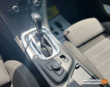 Серый Опель Инсигния, объемом двигателя 2 л и пробегом 224 тыс. км за 10800 $, фото 15 на Automoto.ua