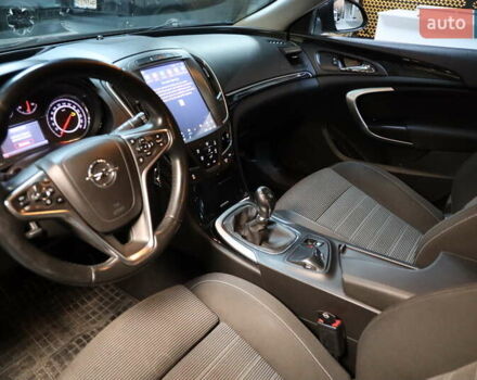 Сірий Опель Інсігнія, об'ємом двигуна 2 л та пробігом 225 тис. км за 10800 $, фото 18 на Automoto.ua