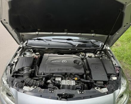 Серый Опель Инсигния, объемом двигателя 2 л и пробегом 234 тыс. км за 9500 $, фото 18 на Automoto.ua