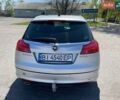 Сірий Опель Інсігнія, об'ємом двигуна 1.96 л та пробігом 249 тис. км за 8200 $, фото 6 на Automoto.ua