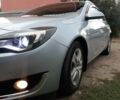 Серый Опель Инсигния, объемом двигателя 2 л и пробегом 260 тыс. км за 10100 $, фото 3 на Automoto.ua