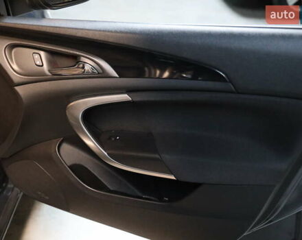 Сірий Опель Інсігнія, об'ємом двигуна 2 л та пробігом 225 тис. км за 10800 $, фото 31 на Automoto.ua