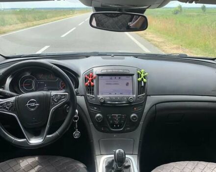 Сірий Опель Інсігнія, об'ємом двигуна 1.96 л та пробігом 299 тис. км за 8700 $, фото 3 на Automoto.ua