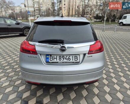 Серый Опель Инсигния, объемом двигателя 1.96 л и пробегом 238 тыс. км за 10700 $, фото 3 на Automoto.ua