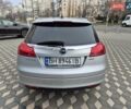 Серый Опель Инсигния, объемом двигателя 1.96 л и пробегом 238 тыс. км за 10700 $, фото 3 на Automoto.ua