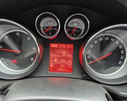 Серый Опель Инсигния, объемом двигателя 1.96 л и пробегом 238 тыс. км за 10700 $, фото 7 на Automoto.ua