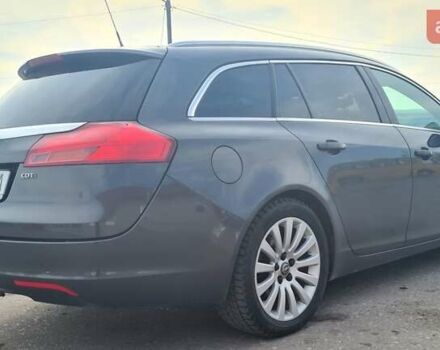 Сірий Опель Інсігнія, об'ємом двигуна 2 л та пробігом 225 тис. км за 8899 $, фото 3 на Automoto.ua