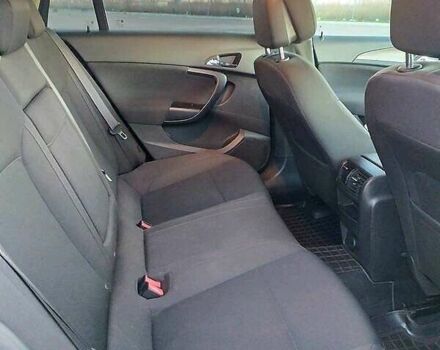 Сірий Опель Інсігнія, об'ємом двигуна 2 л та пробігом 225 тис. км за 8899 $, фото 10 на Automoto.ua