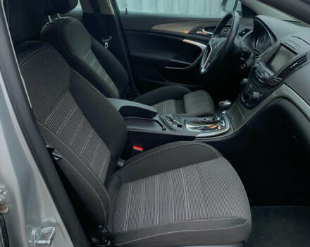 Серый Опель Инсигния, объемом двигателя 1.96 л и пробегом 239 тыс. км за 10000 $, фото 19 на Automoto.ua