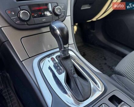 Серый Опель Инсигния, объемом двигателя 2 л и пробегом 303 тыс. км за 6440 $, фото 25 на Automoto.ua