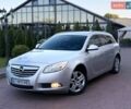 Серый Опель Инсигния, объемом двигателя 1.96 л и пробегом 252 тыс. км за 8700 $, фото 2 на Automoto.ua