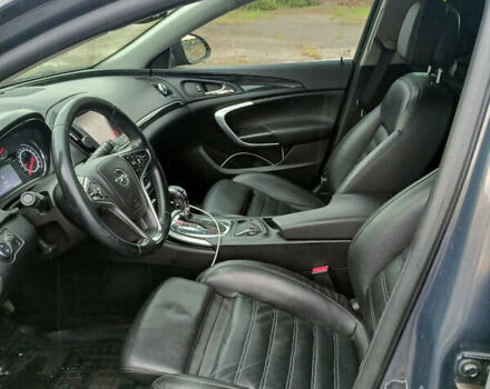 Серый Опель Инсигния, объемом двигателя 2 л и пробегом 283 тыс. км за 10500 $, фото 9 на Automoto.ua