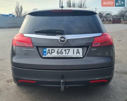 Сірий Опель Інсігнія, об'ємом двигуна 2 л та пробігом 225 тис. км за 8899 $, фото 4 на Automoto.ua
