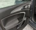 Серый Опель Инсигния, объемом двигателя 2 л и пробегом 285 тыс. км за 11699 $, фото 8 на Automoto.ua