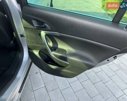 Серый Опель Инсигния, объемом двигателя 1.96 л и пробегом 285 тыс. км за 9650 $, фото 9 на Automoto.ua