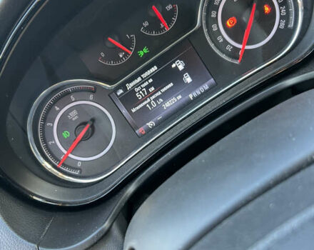 Серый Опель Инсигния, объемом двигателя 2 л и пробегом 248 тыс. км за 9750 $, фото 9 на Automoto.ua