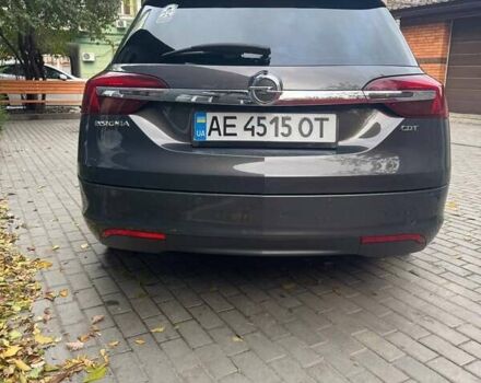 Серый Опель Инсигния, объемом двигателя 1.96 л и пробегом 205 тыс. км за 10700 $, фото 4 на Automoto.ua