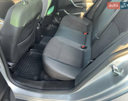 Серый Опель Инсигния, объемом двигателя 1.96 л и пробегом 285 тыс. км за 9650 $, фото 15 на Automoto.ua