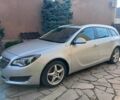 Серый Опель Инсигния, объемом двигателя 2 л и пробегом 300 тыс. км за 8900 $, фото 3 на Automoto.ua