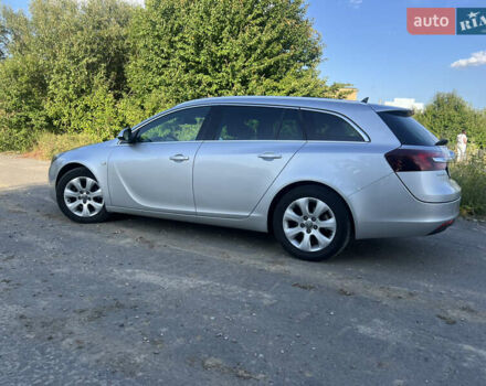 Серый Опель Инсигния, объемом двигателя 1.96 л и пробегом 285 тыс. км за 9650 $, фото 3 на Automoto.ua