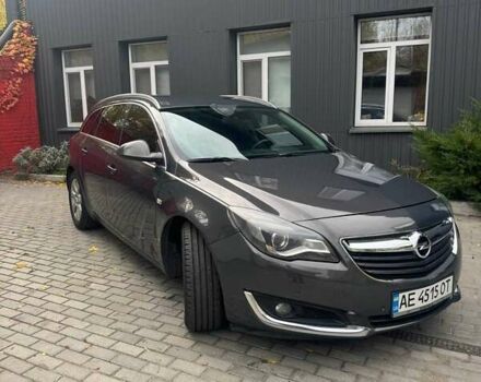 Серый Опель Инсигния, объемом двигателя 1.96 л и пробегом 205 тыс. км за 10700 $, фото 2 на Automoto.ua