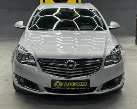 Серый Опель Инсигния, объемом двигателя 2 л и пробегом 253 тыс. км за 11600 $, фото 1 на Automoto.ua