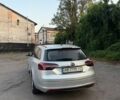 Сірий Опель Інсігнія, об'ємом двигуна 1.96 л та пробігом 300 тис. км за 7999 $, фото 4 на Automoto.ua