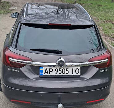 Серый Опель Инсигния, объемом двигателя 1.96 л и пробегом 292 тыс. км за 11000 $, фото 12 на Automoto.ua