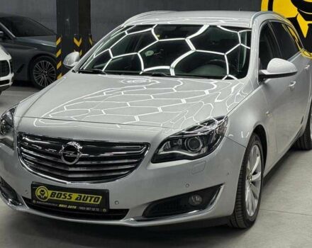Серый Опель Инсигния, объемом двигателя 2 л и пробегом 253 тыс. км за 11600 $, фото 2 на Automoto.ua