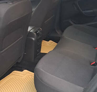 Серый Опель Инсигния, объемом двигателя 1.96 л и пробегом 292 тыс. км за 11000 $, фото 27 на Automoto.ua