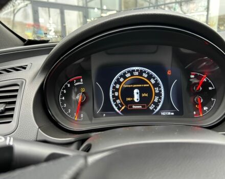 Сірий Опель Інсігнія, об'ємом двигуна 1.6 л та пробігом 169 тис. км за 9499 $, фото 8 на Automoto.ua