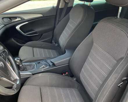 Серый Опель Инсигния, объемом двигателя 2 л и пробегом 211 тыс. км за 9500 $, фото 9 на Automoto.ua