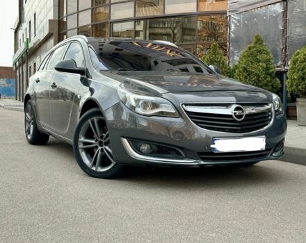 Серый Опель Инсигния, объемом двигателя 2 л и пробегом 250 тыс. км за 7700 $, фото 1 на Automoto.ua