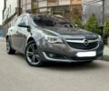 Серый Опель Инсигния, объемом двигателя 2 л и пробегом 250 тыс. км за 7700 $, фото 1 на Automoto.ua