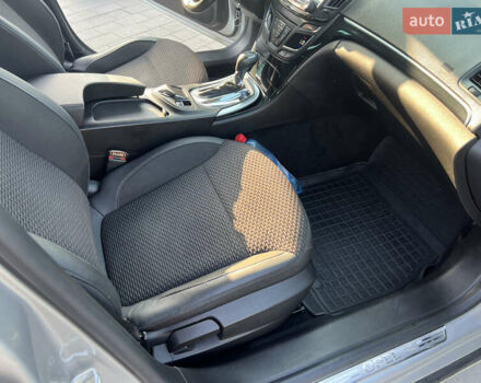 Серый Опель Инсигния, объемом двигателя 1.96 л и пробегом 285 тыс. км за 9650 $, фото 6 на Automoto.ua