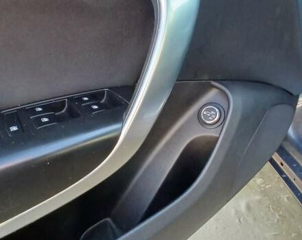 Сірий Опель Інсігнія, об'ємом двигуна 2 л та пробігом 213 тис. км за 9550 $, фото 20 на Automoto.ua