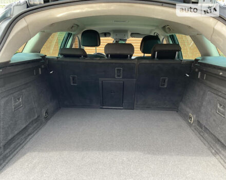 Серый Опель Инсигния, объемом двигателя 2 л и пробегом 211 тыс. км за 9500 $, фото 14 на Automoto.ua