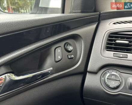 Серый Опель Инсигния, объемом двигателя 1.96 л и пробегом 253 тыс. км за 11199 $, фото 35 на Automoto.ua