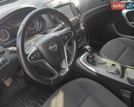 Серый Опель Инсигния, объемом двигателя 2 л и пробегом 224 тыс. км за 9400 $, фото 25 на Automoto.ua